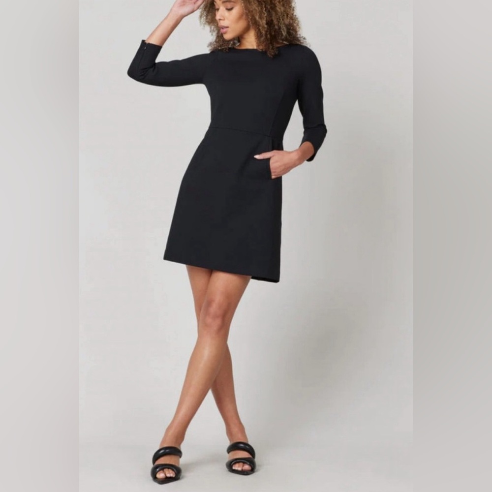 SPANX The Perfect A-Line Stretch Black Back Zip Shift Dress Sz Med NWT $198